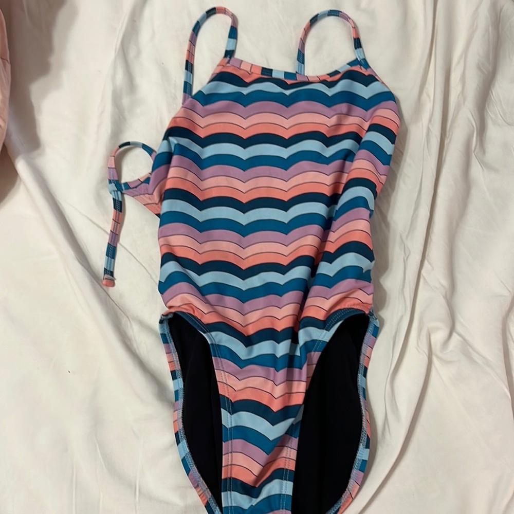 JOLYN TIE BACK SWIM ONSIE SIZE 26
